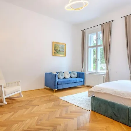 Gb4 By Rentable * Μπρασόβ